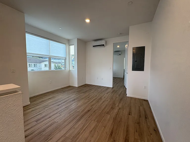 2058 N Highland Ave #2054 — Photo 5