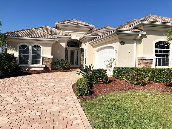 2nd image of 6416 Arroyo Dr