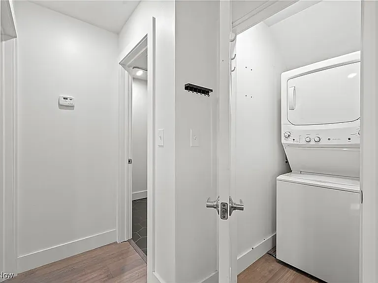 3823 John Ave #2 — Photo 10