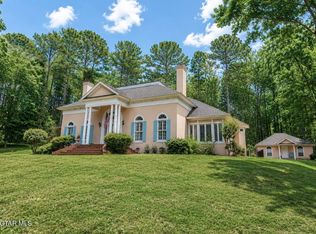 112 Steeplechase Dr, Columbus, MS 39705