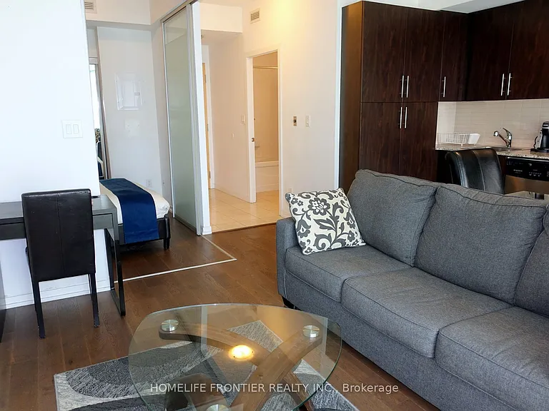 55 Bremner Blvd #2309 — Photo 7