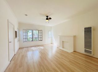 1020 N Oxford Ave #1/4, Los Angeles, CA 90029