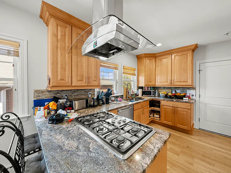 57 Lawton St #2 — Photo 2
