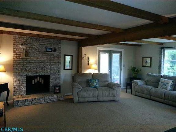 4th image of 708 W Main St