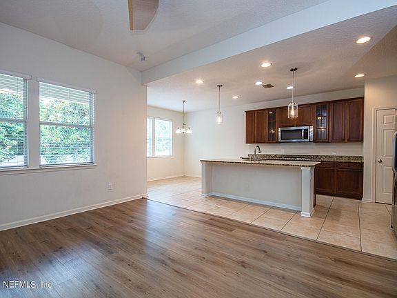 5th image of 29 CAPTIVA Drive