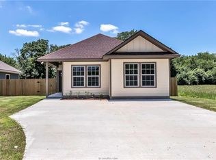 1209 Lincoln St, Bryan, TX 77808