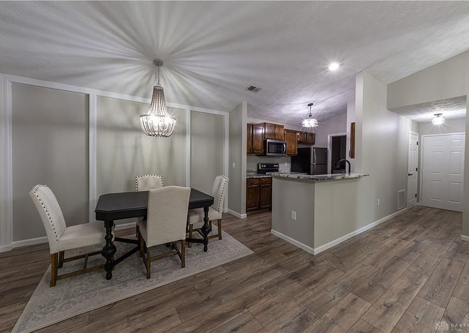 1st image of 6615 Hedington Sq APT 8
