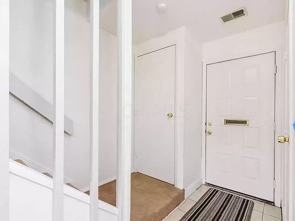 2nd image of 27 King Arthur Blvd