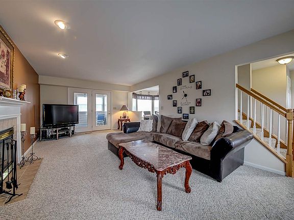 2nd image of 10537 Williamswoods Dr