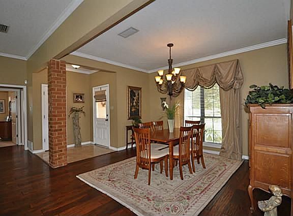 2nd image of 3800 Hillwood Way