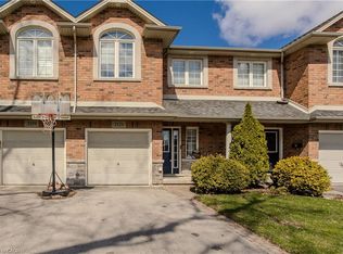 2121 Prospect St, Burlington, ON
