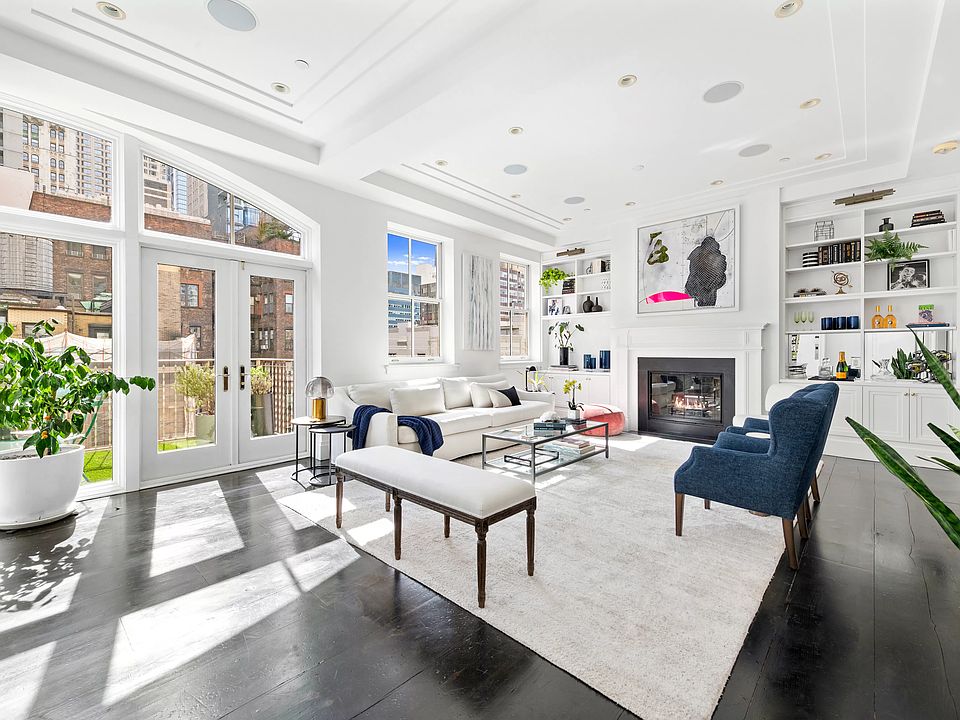 1st image of 8 Warren St Fl 8