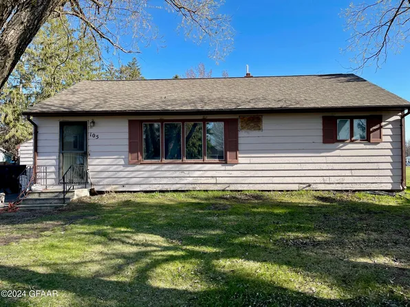 105 1st St NE, Climax, MN 56523