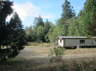 94658 Laurel Ln, Gold Beach, OR 97444