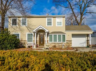 159 Old Farm Rd, Levittown, NY 11756