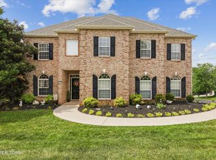9229 Ridges Meadow Ln, Knoxville, TN 37931
