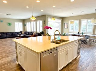 11033 Rose Meadow Rd, Lakeside, CA 92040