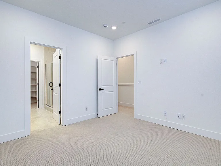 6487 NW Olympic Ln #27 — Photo 33