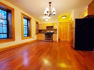 138 Lexington Ave #2B, Brooklyn, NY