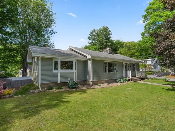 2 Highland Ave, Charlton, MA 01507