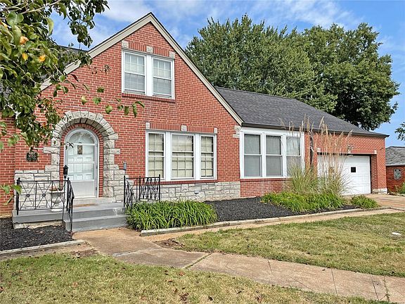 2nd image of 9855 Vasel Dr