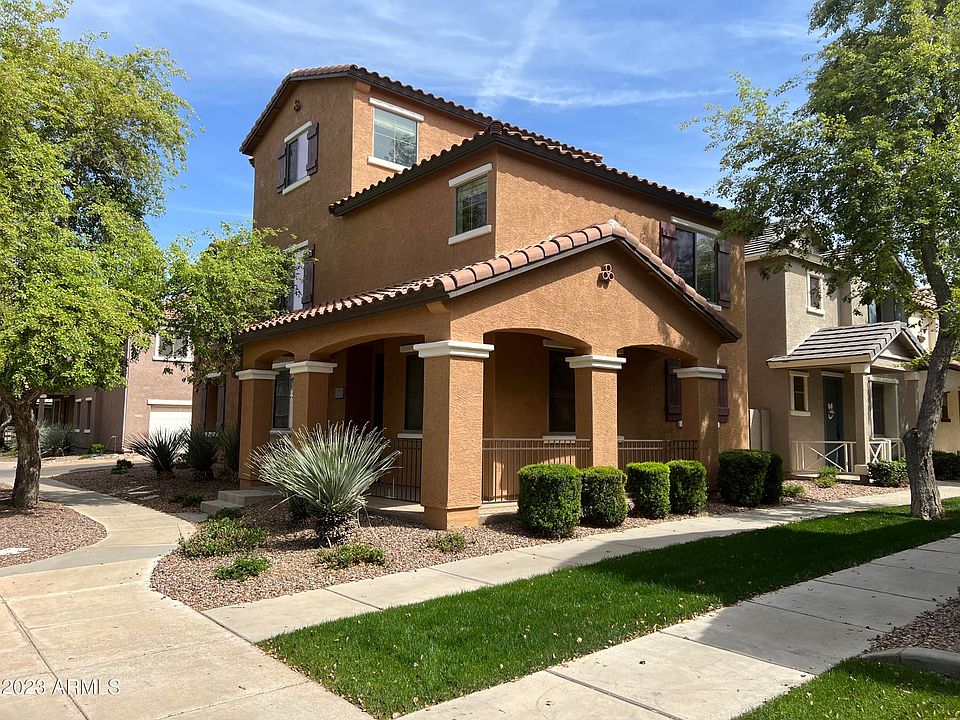 1st image of 3803 E Santa Fe Ln