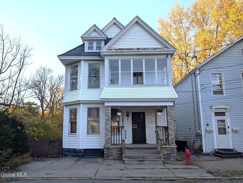 2nd image of 16 Paulding Street