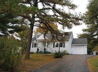 29 Legend Ln, Ballston Spa, NY 12020