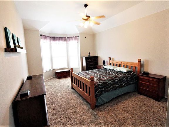 4th image of 4337 Summer Star Ln