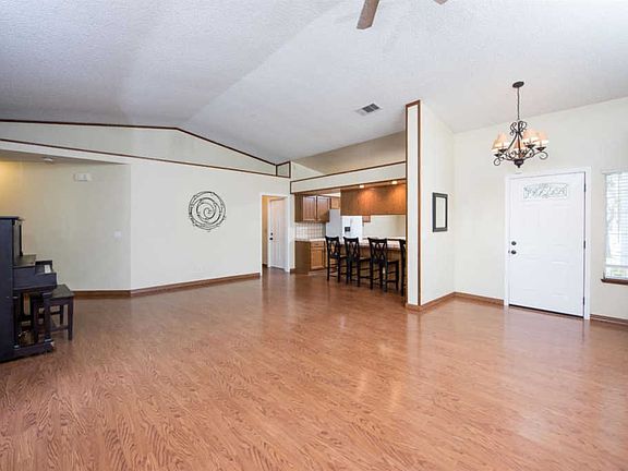 4th image of 1242 S Atwood Ct