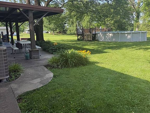 2nd image of 895 County Road 2095 E