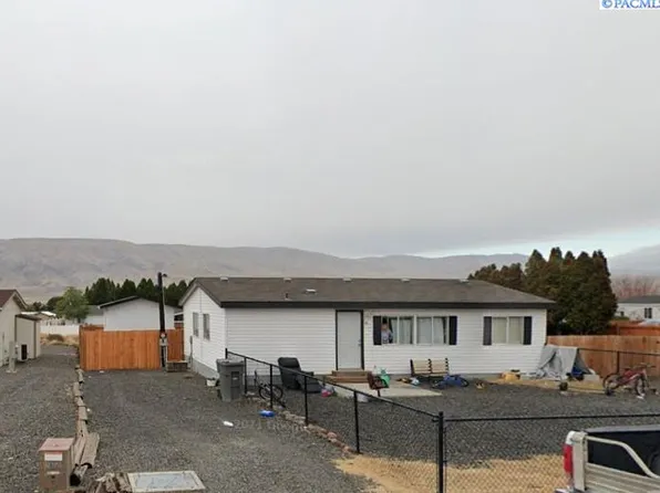 602 Lincoln Pl SW, Mattawa, WA 99349