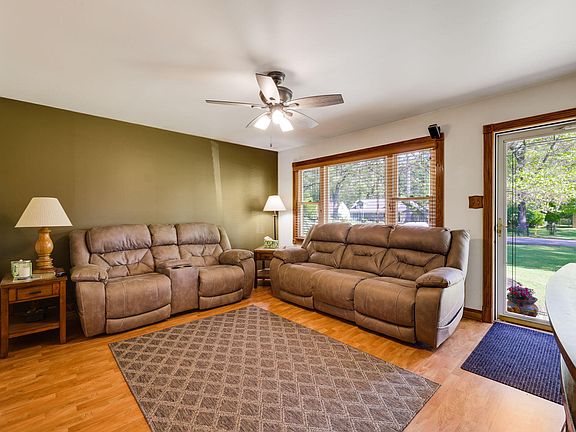 5th image of 5525 Evergreen Ave