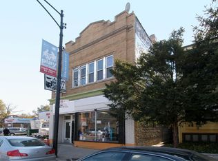 2215 W Lawrence Ave, Chicago, IL 60625