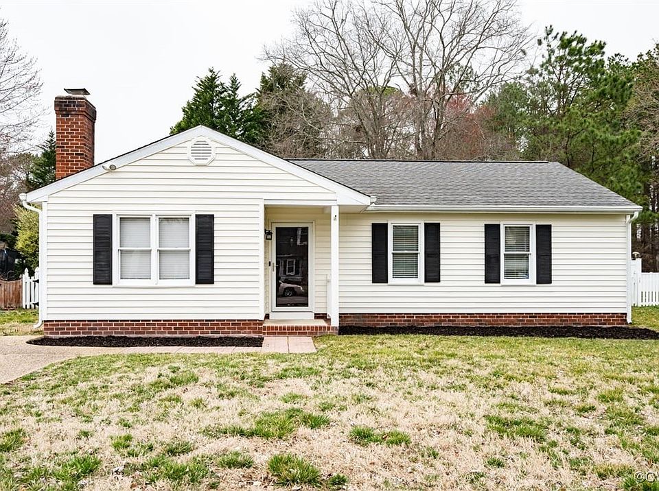 1st image of 10120 Molly Ln