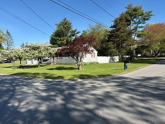 3rd image of 7 Villa Ave