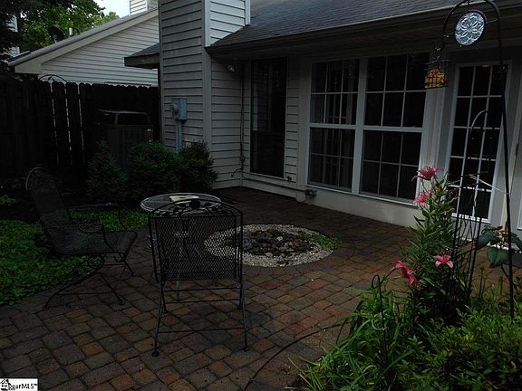 3rd image of 41 Forest Lake Dr