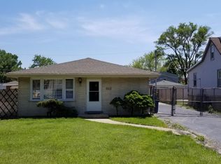 7013 W 74th St, Chicago, IL 60638