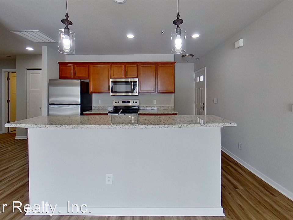 1911 Stoney Ln APT 73, Slinger, WI 53086 Zillow