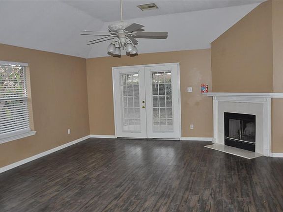 4th image of 3612 Whitestone Dr