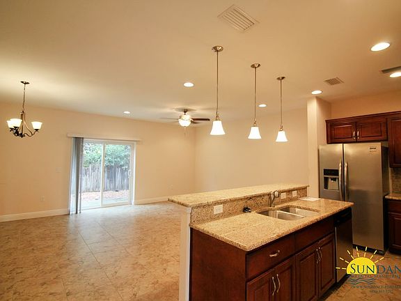 5th image of 1232 Sharif Dr