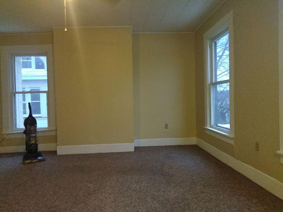 1st image of 515 Thurman St