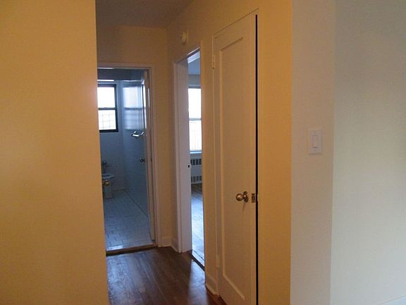 3rd image of 6420 Saunders St #712