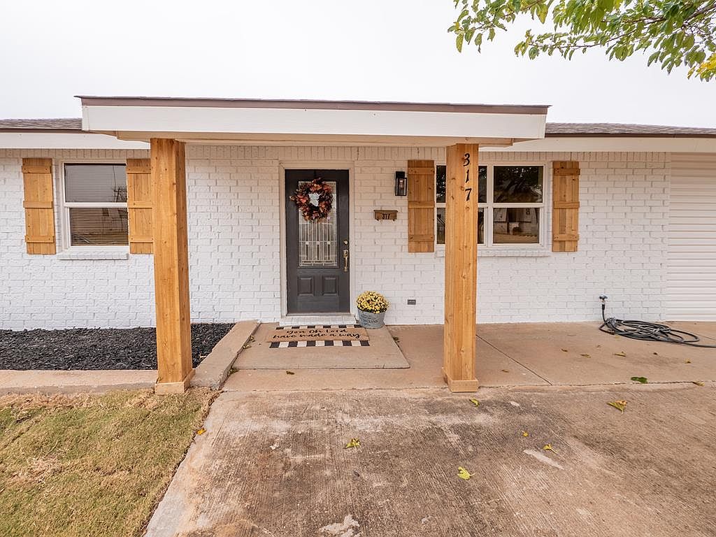 317 SW 9th St, Andrews, TX 79714 | MLS #147602 | Zillow