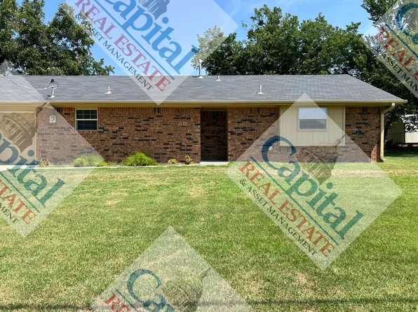 1170 N 2nd St, Harrah, OK 73045