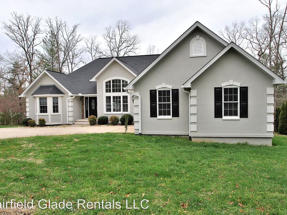 1st image of 105 Edgemere Dr
