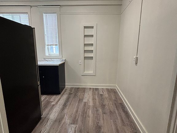 4th image of 425 Hyde St APT 2