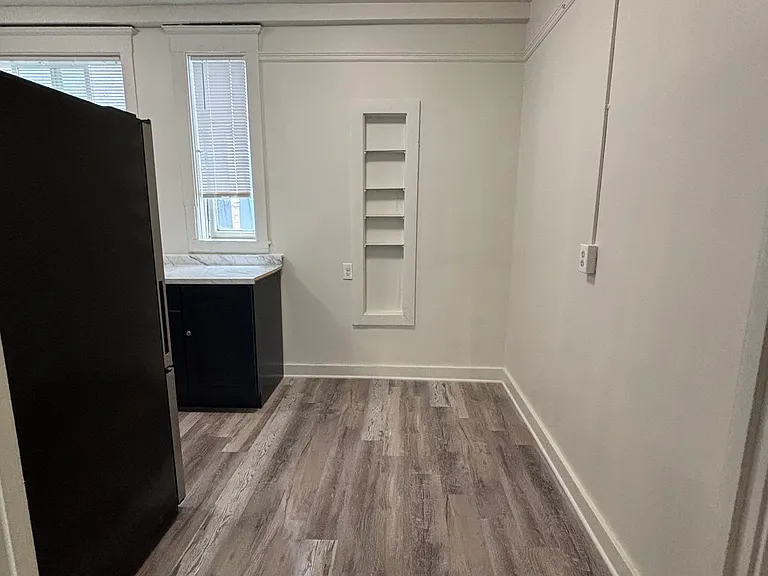 425 Hyde St #2 — Photo 4