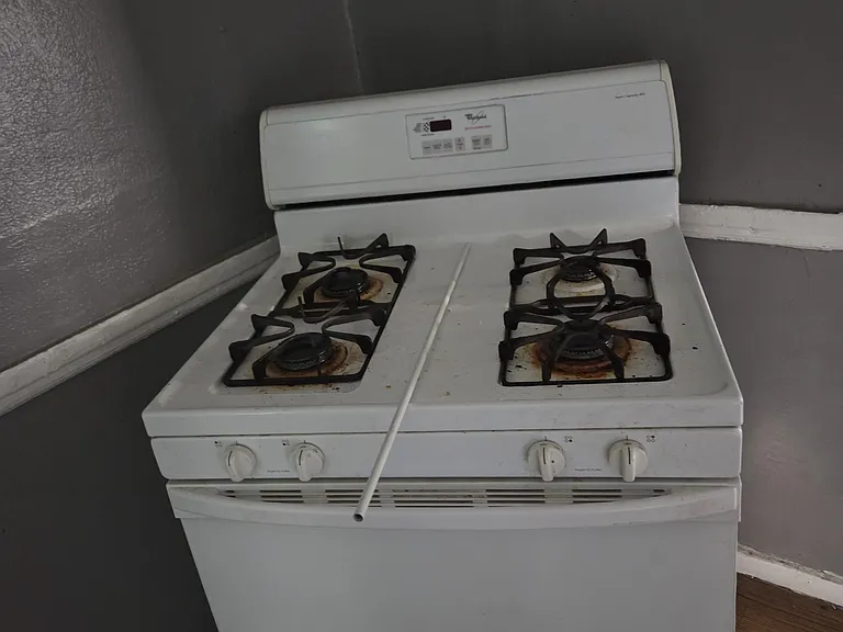 10702 Bryant Ave #1 — Photo 6