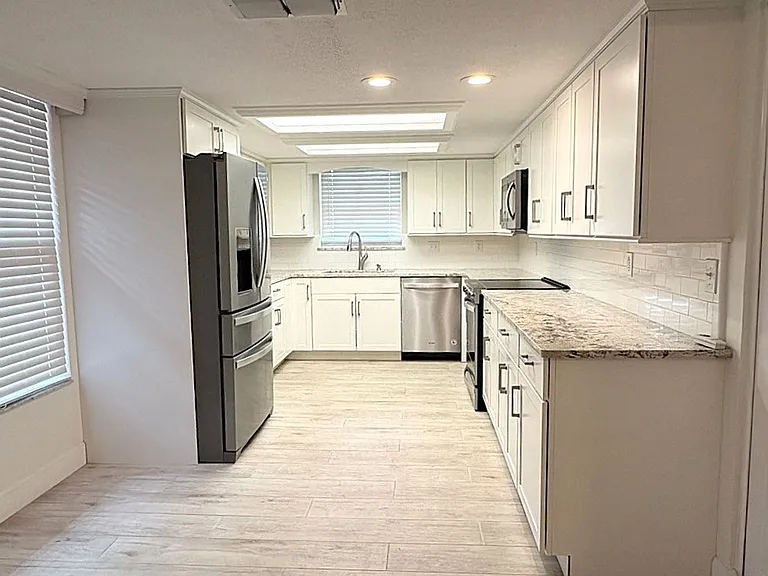 2 Brooke Station Dr — Photo 4